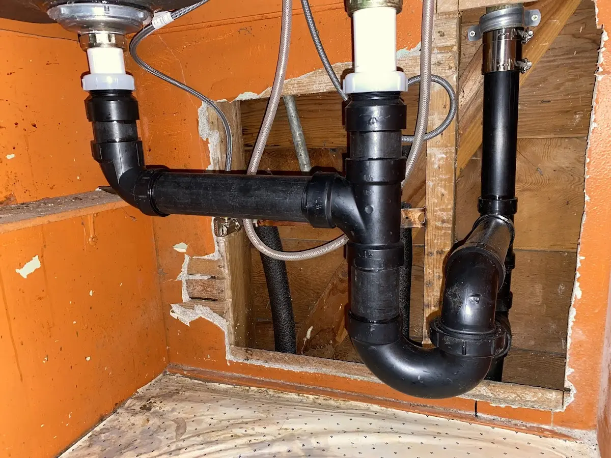Professional Pipe Bursting equipment and tools on the job in Mendota
